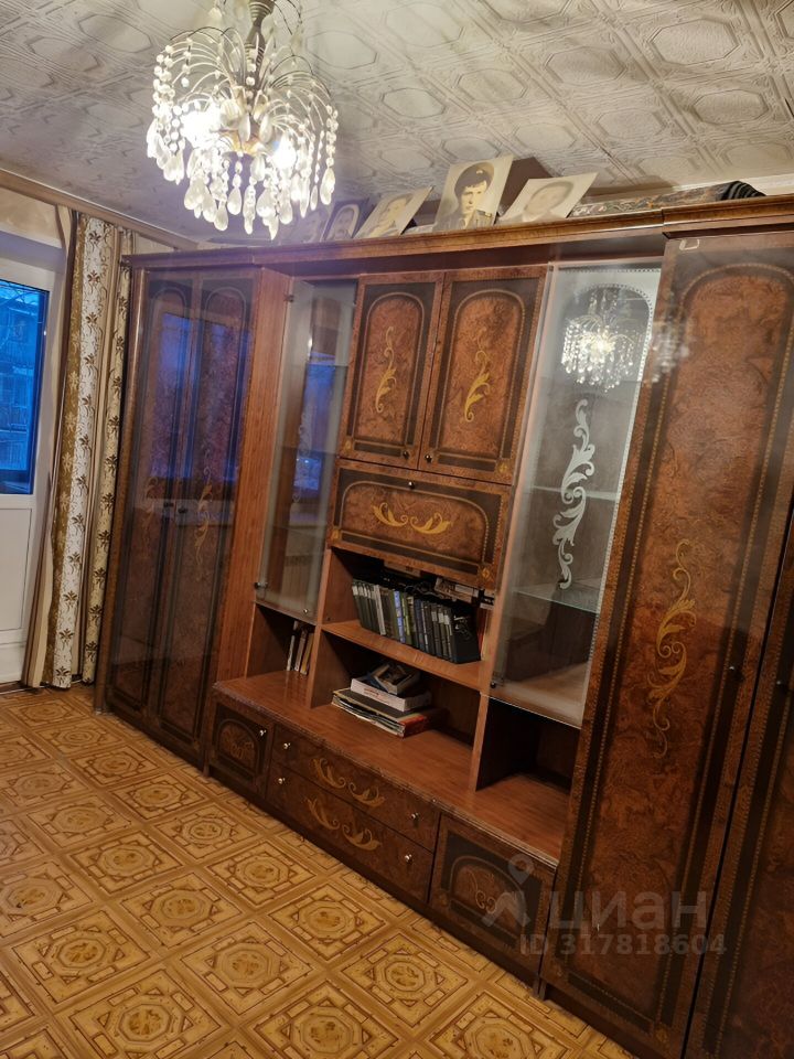 Продажа 2-комн квартиры на вторичном рынке Рошаль, улица Октябрьской Революции, 19/2