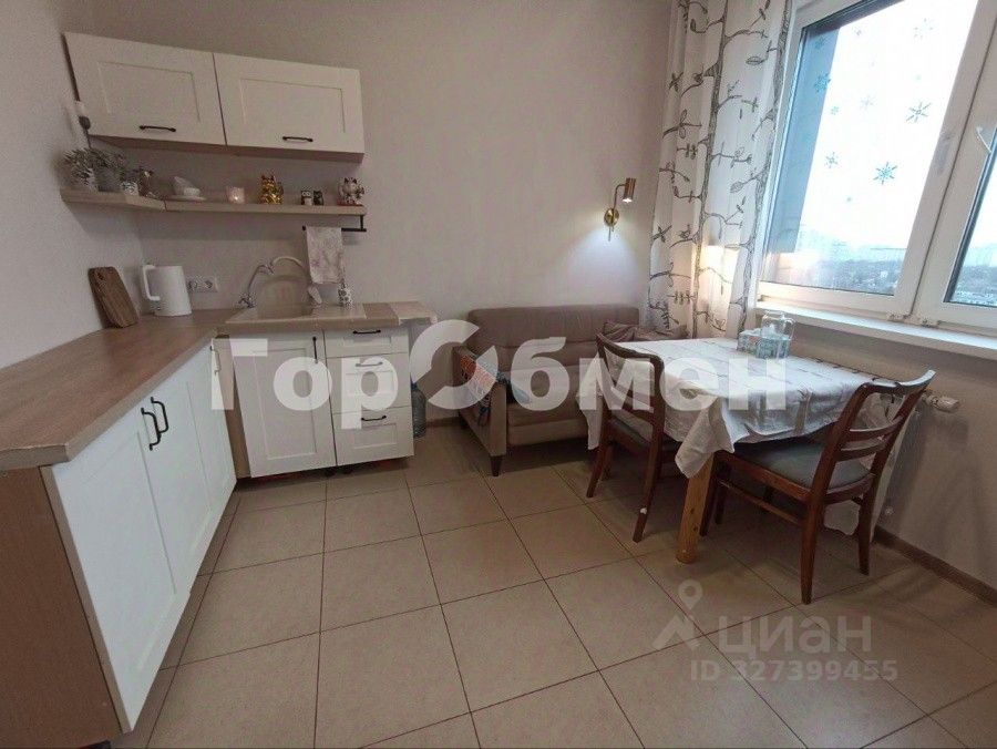 Продажа 2-комн квартиры на вторичном рынке улица Гарибальди, 18