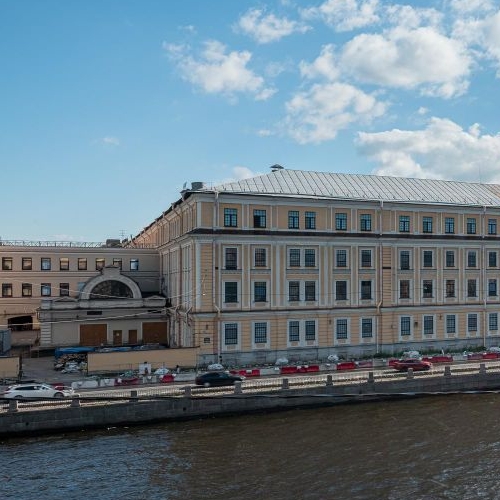 3-комн квартира набережная Реки Фонтанки, 171