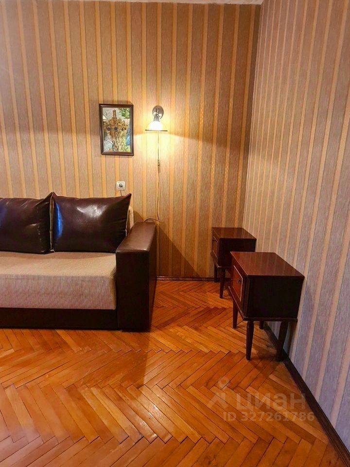 Продажа 3-комн квартиры на вторичном рынке Отечественная улица,  д. 7