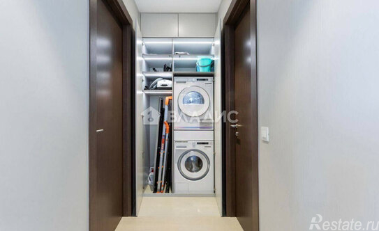 Продажа 2-комн квартиры на вторичном рынке Красногвардейский 1-й проезд,  д. 22 с1