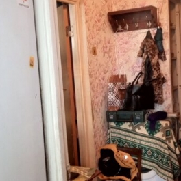 Продажа 1-комн квартиры на вторичном рынке Новгородская улица,  д. 22