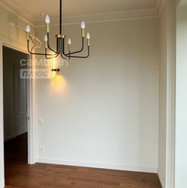 Продажа 3-комн квартиры на вторичном рынке улица Академика Челомея,  д. 1А