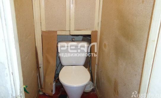 Продажа 3-комн квартиры на вторичном рынке Гатчина, ул Григорина,  д. 11