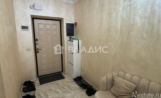 Продажа 3-комн квартиры на вторичном рынке Красногорск г, Красногорский б-р,  д. 24