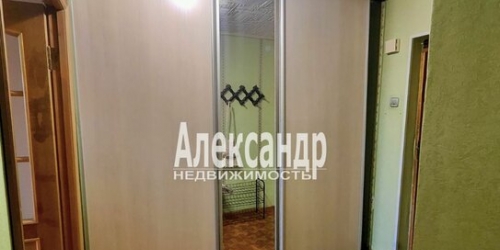 1-комн квартира Подвойского ул,  д. 18,  к. 1