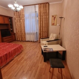 Аренда 1-комн квартиры на вторичном рынке Преображенская площадь,  д. 4