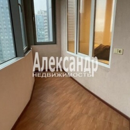 Продажа 3-комн квартиры на вторичном рынке Энгельса пр-кт