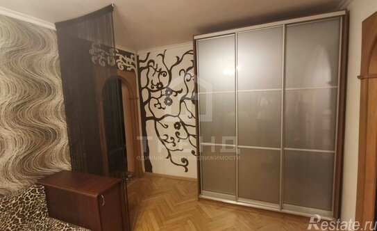 Продажа 3-комн квартиры на вторичном рынке ул Матроса Железняка,  д. 5