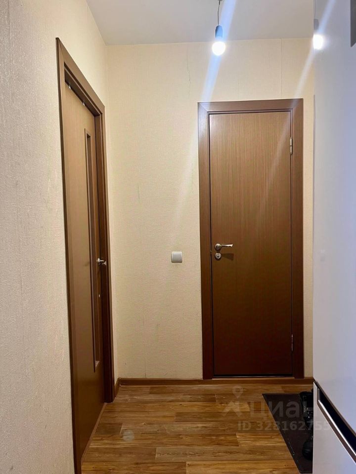 Продажа 1-комн квартиры на вторичном рынке Дунайский проспект, 14к1