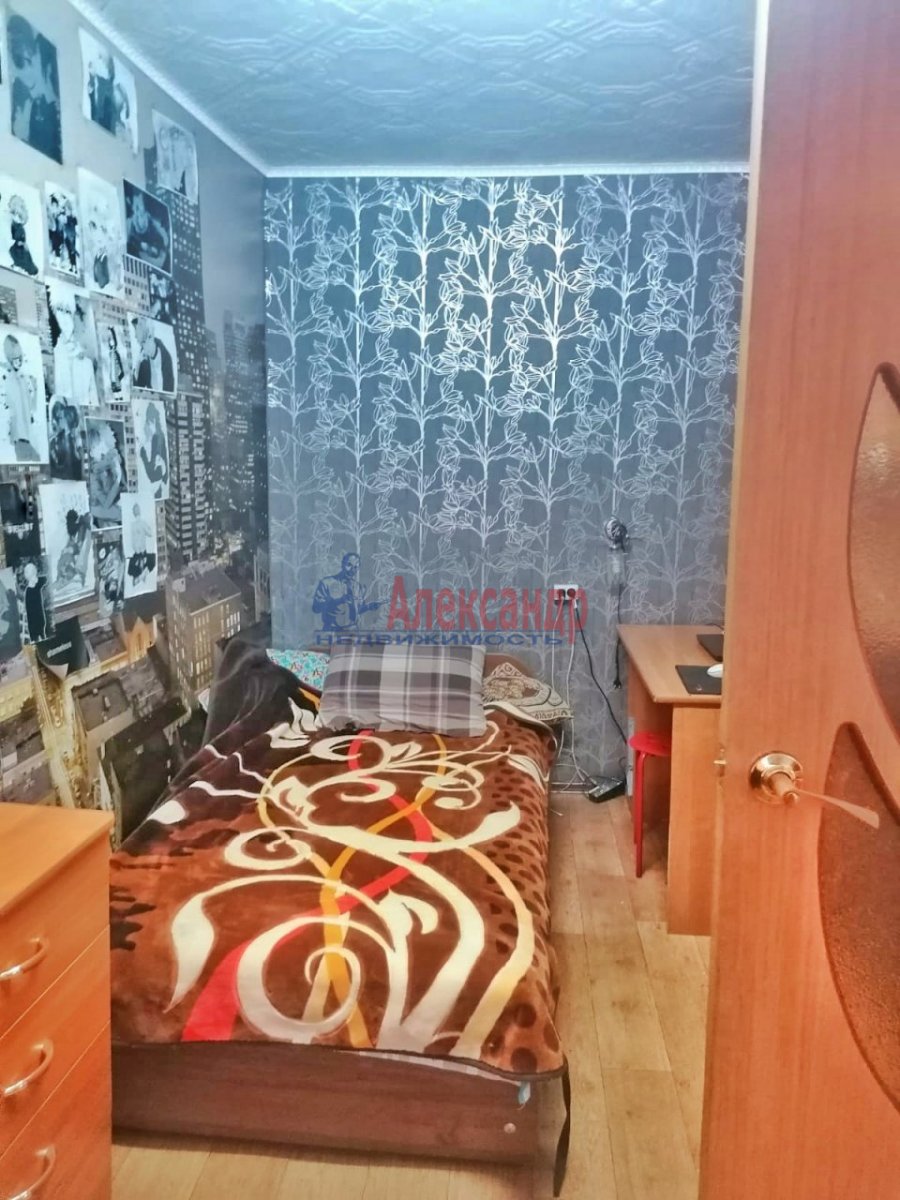 Продажа 3-комн квартиры на вторичном рынке Светогорск г., Пограничная ул. ,  д. 1