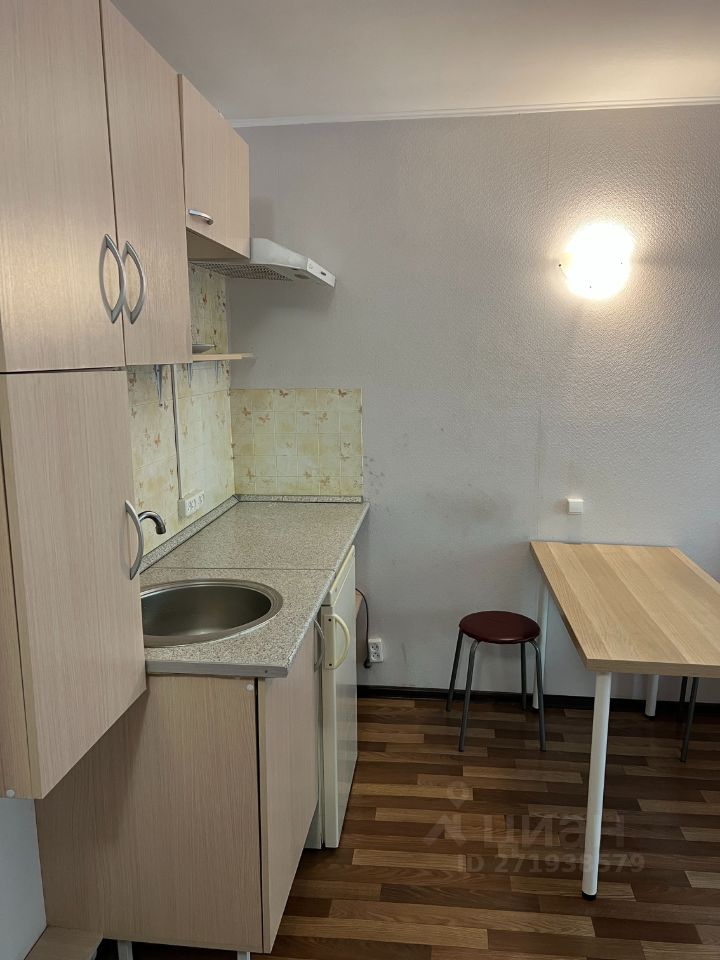 Аренда студии проспект Художников, 9К2