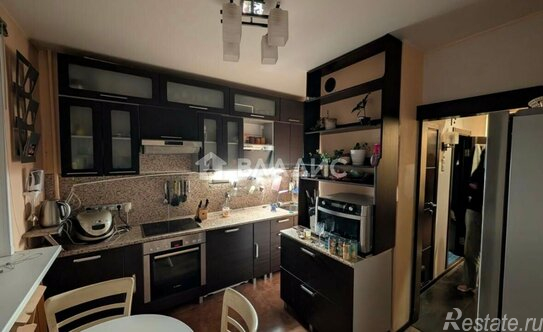 Продажа 2-комн квартиры на вторичном рынке ул Мусы Джалиля,  д. 9,  к. 1