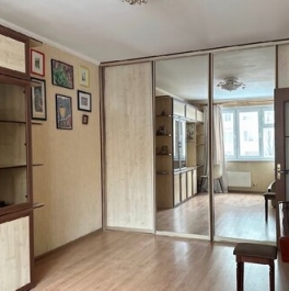 Продажа 1-комн квартиры на вторичном рынке ул Академика Комарова,  д. 3,  к. 2