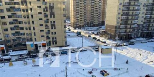 2-комн квартира Свердловский, Строителей ул,  д. 3