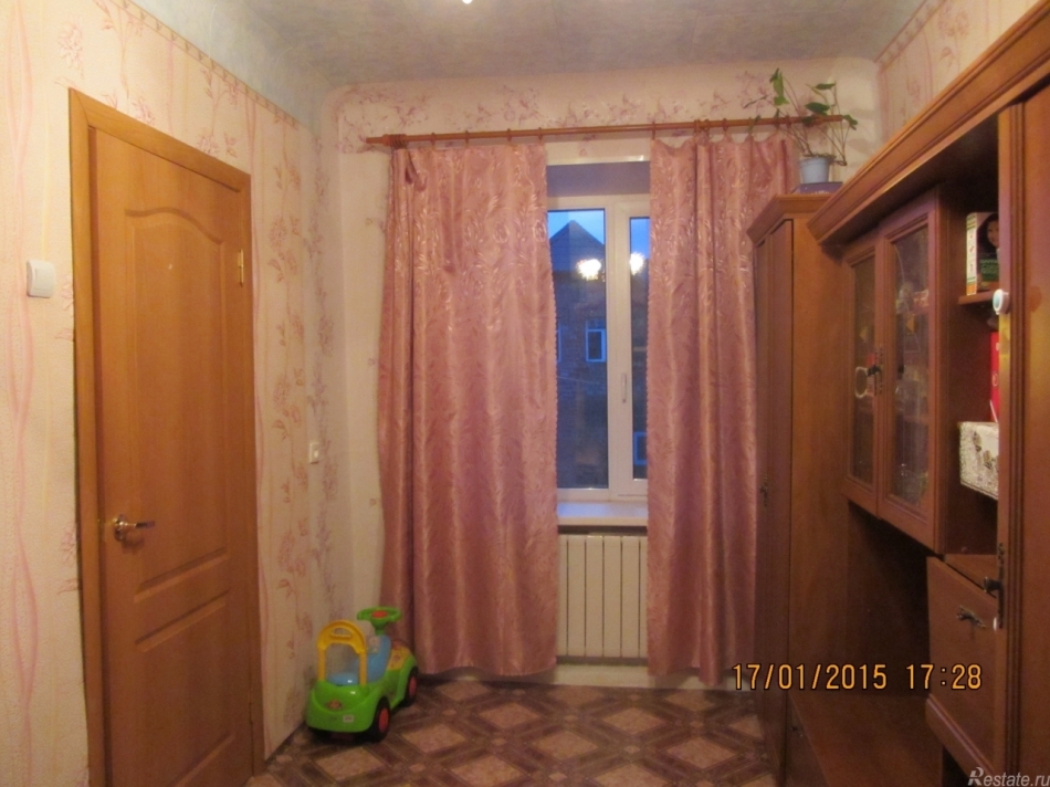 Продажа 2-комн квартиры на вторичном рынке Кировск г, Пушкина ул,  д. 10