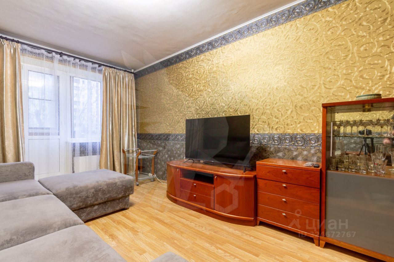 Аренда 3-комн квартиры на вторичном рынке Варшавское шоссе, 152К12