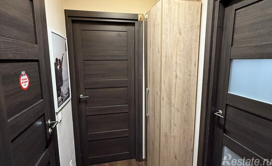 Продажа 1-комн квартиры на вторичном рынке Верхне-Каменская улица,  д. 5