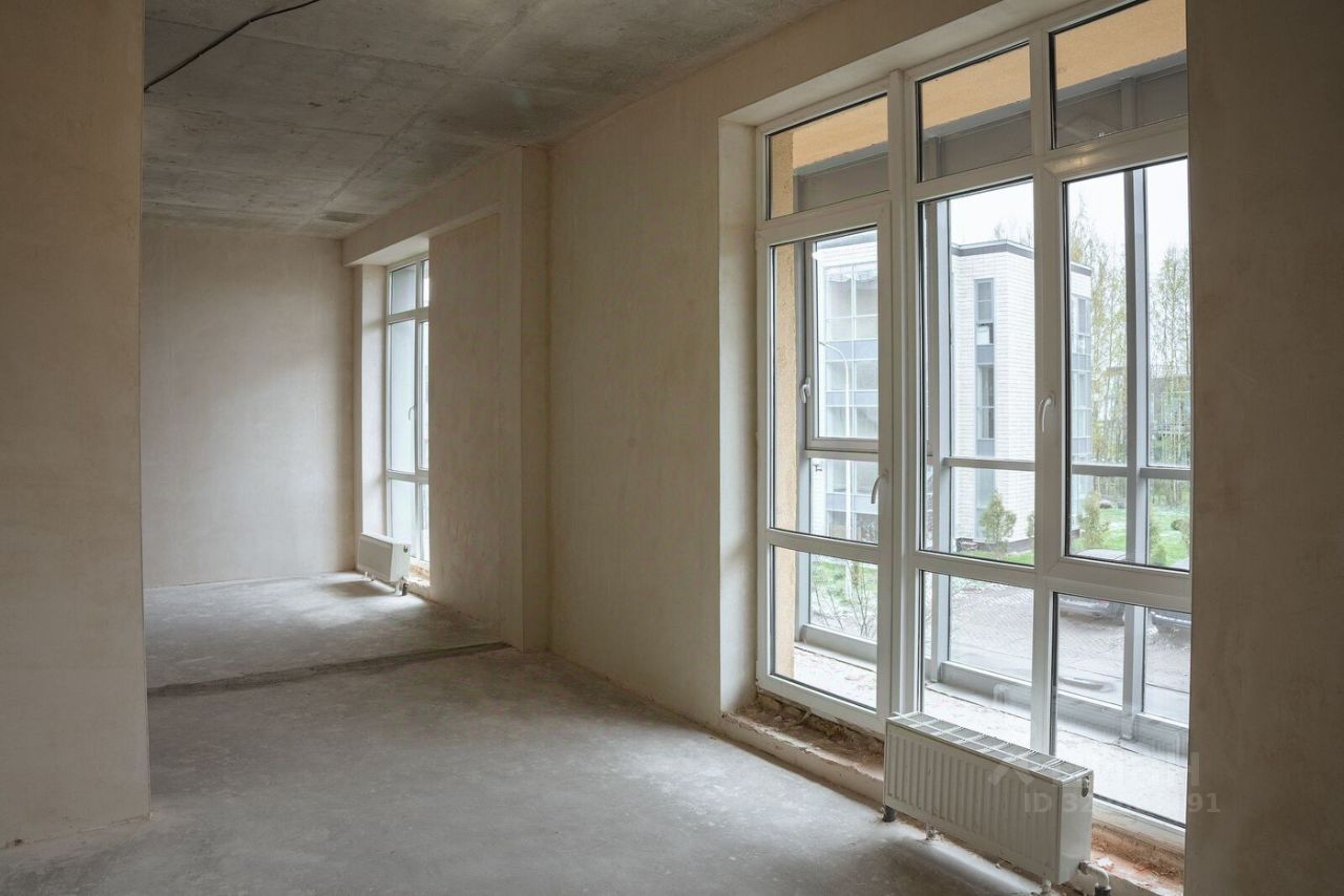 Продажа 4-комн квартиры на вторичном рынке Лахта тер., улица Новая, 51к16