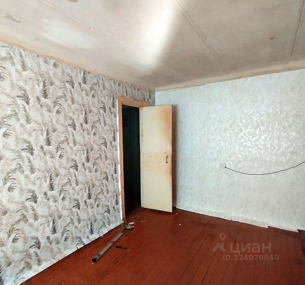 Продажа 2-комн квартиры на вторичном рынке Троицкое пгт, 39