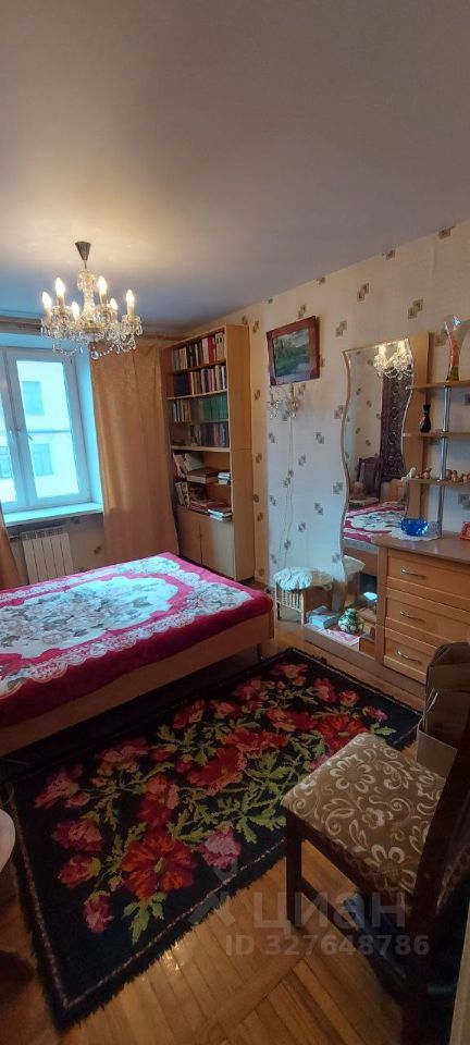 Продажа 2-комн квартиры на вторичном рынке Пудожская улица, 3