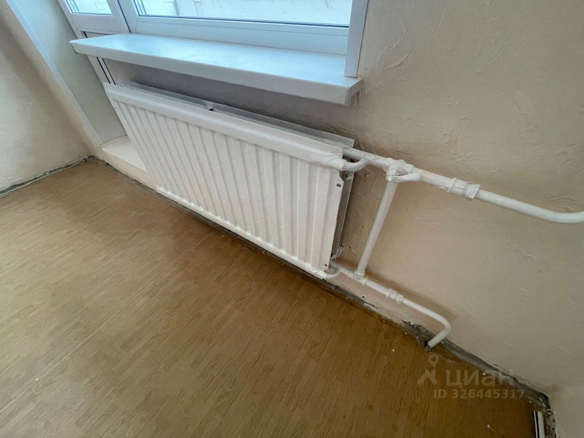 Продажа 1-комн квартиры на вторичном рынке улица Десантников, 12к1
