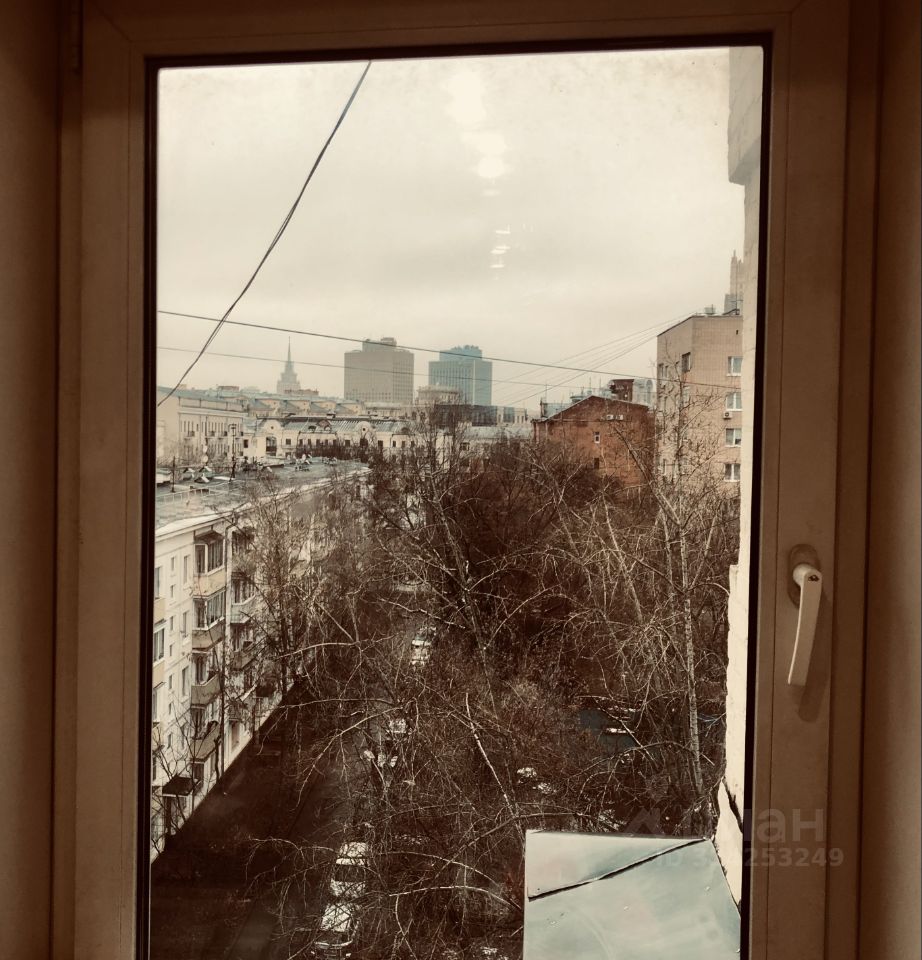 Аренда 2-комн квартиры на вторичном рынке улица Пречистенка, 34/18