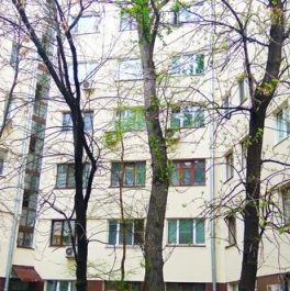 Продажа 2-комн квартиры на вторичном рынке переулок Сивцев Вражек,  д. 15/25