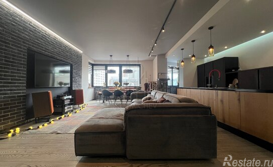 Продажа 4-комн квартиры на вторичном рынке Ружейный переулок,  д. 3