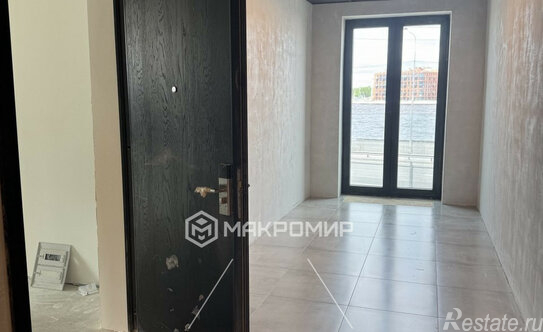 Продажа 3-комн квартиры на вторичном рынке наб Макарова,  д. 58,  к. 1