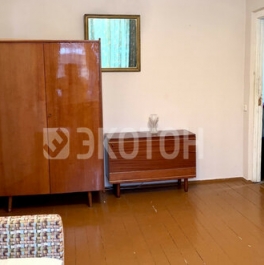 Продажа 3-комн квартиры на вторичном рынке ул Замшина,  д. 62