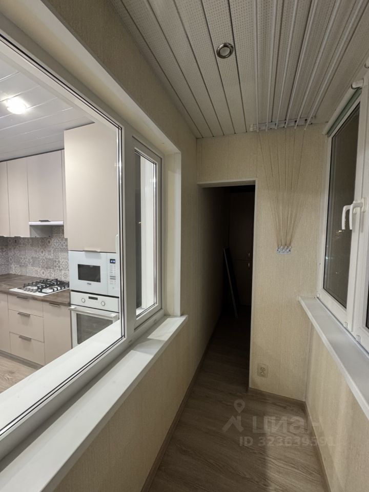 Аренда 2-комн квартиры на вторичном рынке Новлянский мкр, улица Новлянская,  д. 4