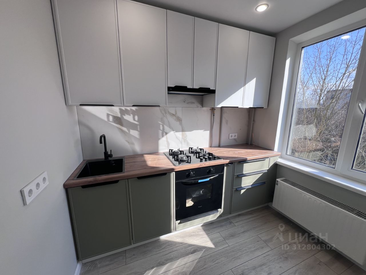 Продажа 2-комн квартиры на вторичном рынке Днепропетровская улица, 27к1