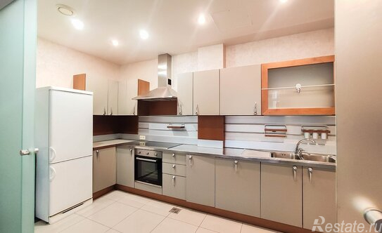 Продажа 5-комн квартиры на вторичном рынке ул Тверская,  д. 28,  к. 2