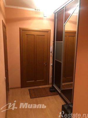 Продажа 1-комн квартиры на вторичном рынке Королев, Коминтерна ул,  д. 12