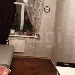 Продажа 4-комн квартиры на вторичном рынке Советская 8-я ул,  д. 10