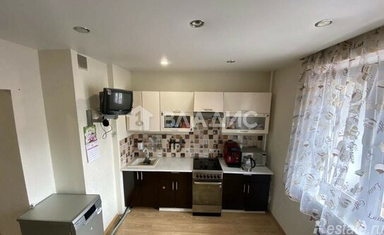 Продажа 1-комн квартиры на вторичном рынке ул Десантников,  д. 14