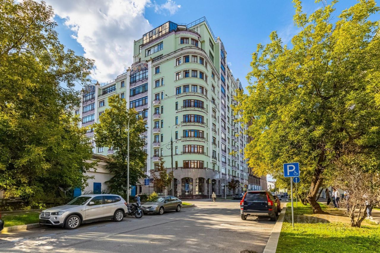 Продажа 5-комн квартиры на вторичном рынке Климентовский переулок, 2