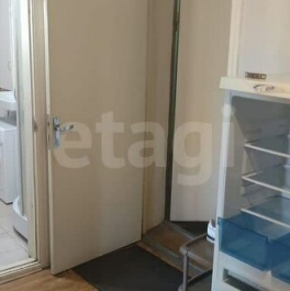 Продажа 2-комн квартиры на вторичном рынке Запорожская улица,  д. 23 к2