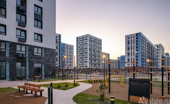 Продажа 1-комн квартиры на вторичном рынке Ям, улица Мезенцева,  д. 24