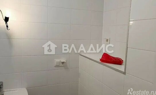 Продажа 1-комн квартиры на вторичном рынке Красногорск г, Ильинское-Усово п, Заповедная ул,  д. 21