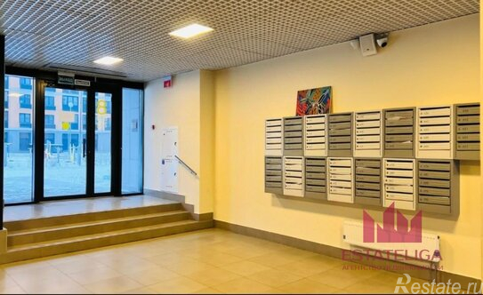 Продажа 3-комн квартиры на вторичном рынке Юлиана Семёнова ул,  д. 8 к2