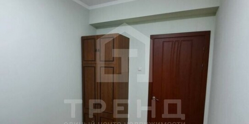 4-комн квартира улица Белы Куна,  д. 27