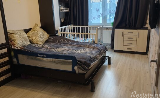 Продажа 2-комн квартиры на вторичном рынке Новогорелово, улица Современников,  д. 13 к1