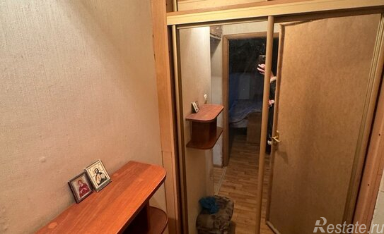 Продажа 1-комн квартиры на вторичном рынке Ореховый б-р,  д. 39,  к. 2