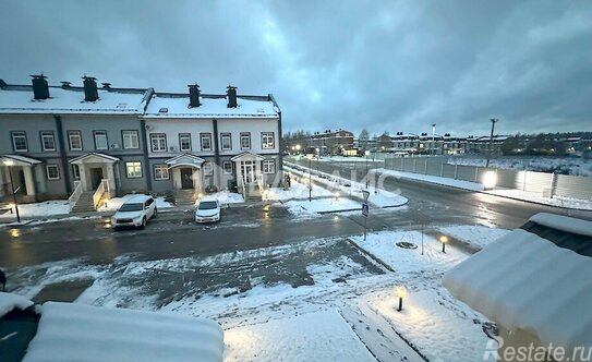 Продажа 2-комн квартиры на вторичном рынке Лосино-Петровский, улица Строителей,  д. 3