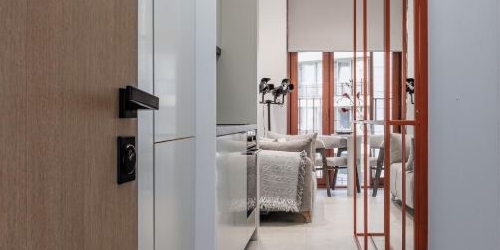 Студия улица Казакова, 7