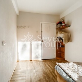 Продажа 2-комн квартиры на вторичном рынке Товарищеский проспект,  д. 14