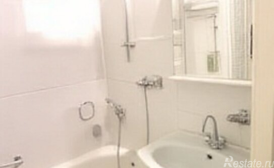 Продажа 1-комн квартиры на вторичном рынке Планерная улица,  д. 67 к3