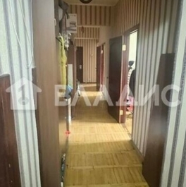 Продажа 2-комн квартиры на вторичном рынке улица Трофимова,  д. 1/17